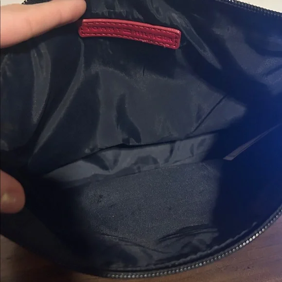 Black and White Tommy Hilfiger Women's Bag - Picture 3 of 5